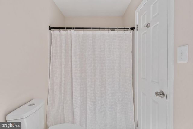 4749 SHADOW OAK CT, Dumfries, VA 22025