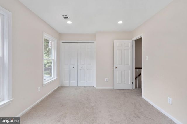 4749 SHADOW OAK CT, Dumfries, VA 22025