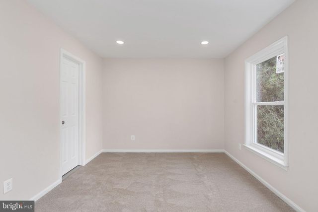 4749 SHADOW OAK CT, Dumfries, VA 22025