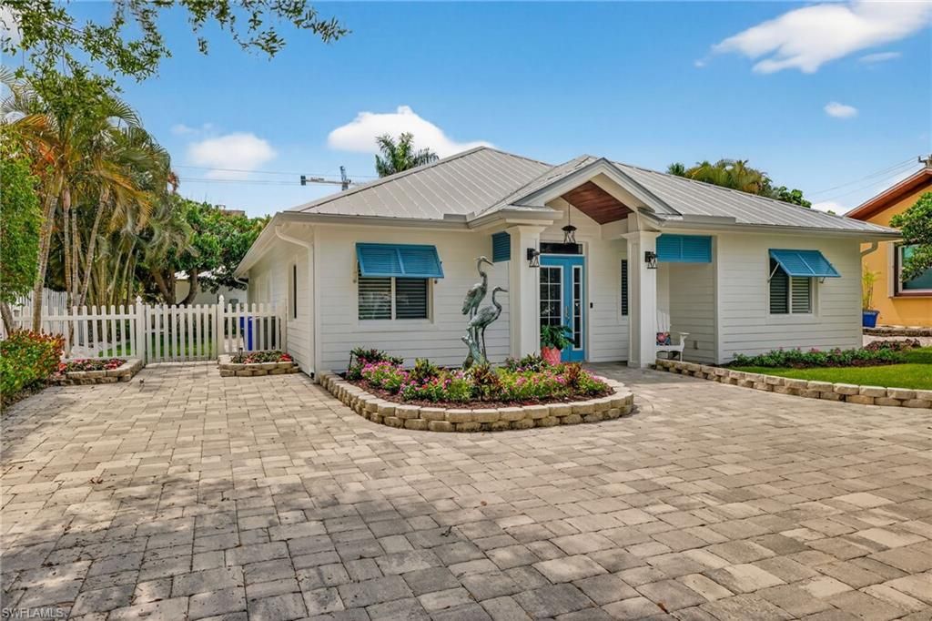740 5th AVE N, NAPLES, FL 34102 — photo 2