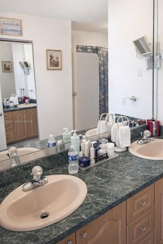 12516 SW 9th Ter 2, Miami, FL 33184