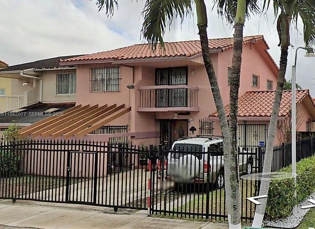 12516 SW 9th Ter 2, Miami, FL 33184