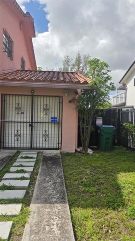 12516 SW 9th Ter 2, Miami, FL 33184
