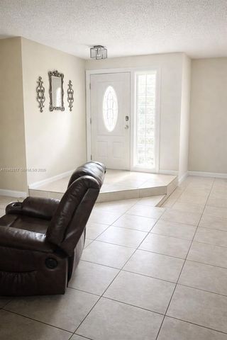 12516 SW 9th Ter 2, Miami, FL 33184