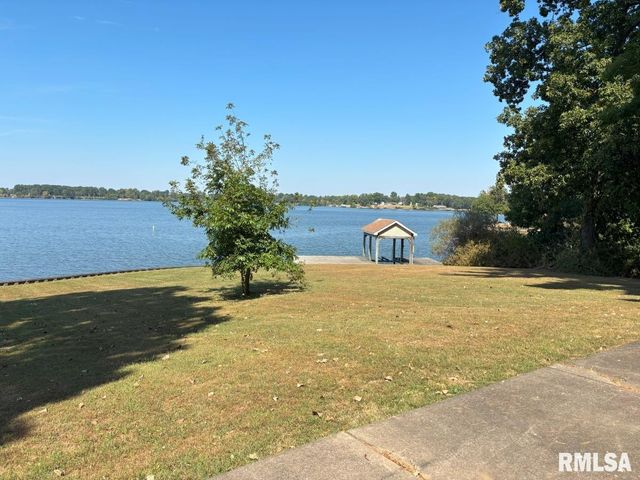 25 COTTAGE GROVE Lane, Springfield, IL 62712