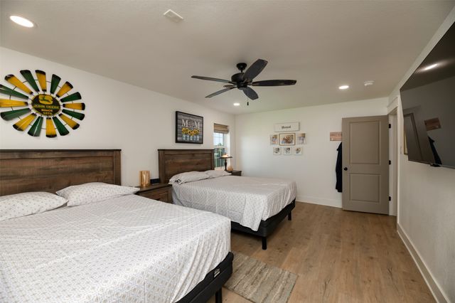 489 Pine Road, Poolville, TX 76487