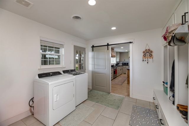 489 Pine Road, Poolville, TX 76487