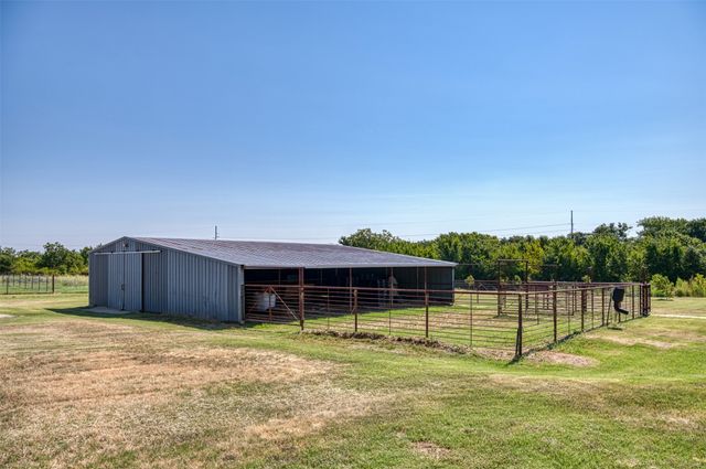 489 Pine Road, Poolville, TX 76487