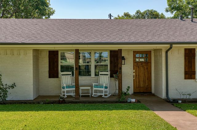 489 Pine Road, Poolville, TX 76487
