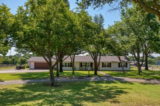 489 Pine Road, Poolville, TX 76487