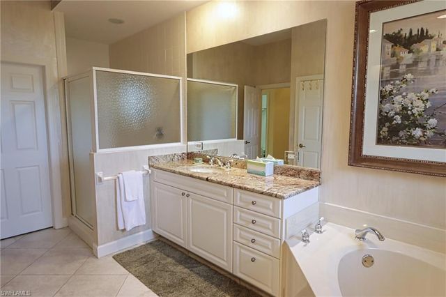 9616 Cypress Hammock CIR 201, Estero, FL 34135