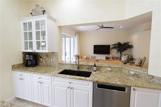 9616 Cypress Hammock CIR 201, Estero, FL 34135