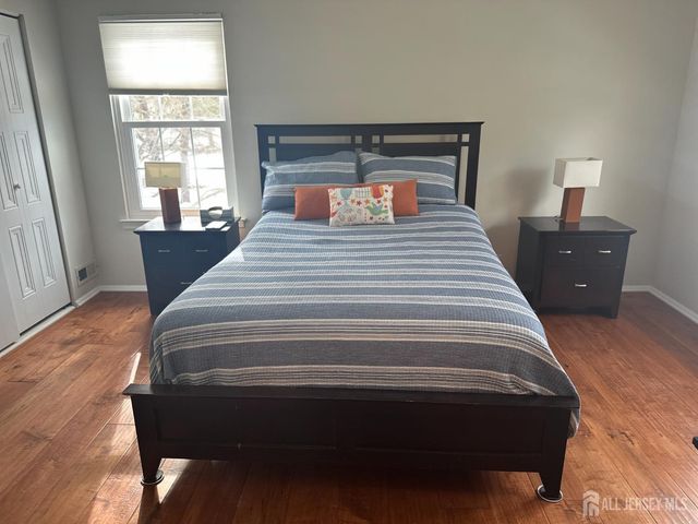 171 Applegate Lane, East Brunswick, NJ 08816