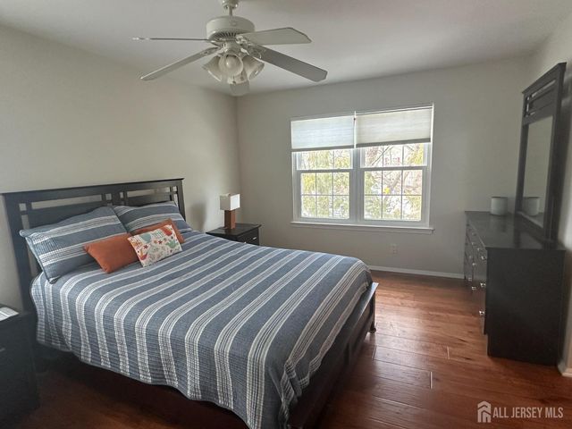 171 Applegate Lane, East Brunswick, NJ 08816