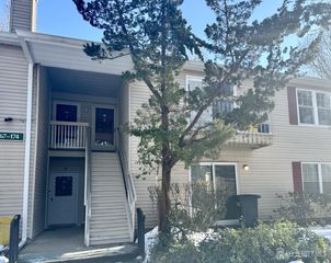 171 Applegate Lane, East Brunswick, NJ 08816