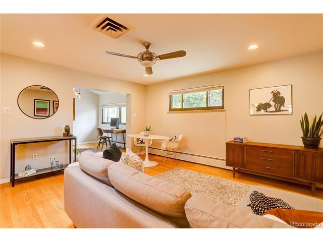 551 Detroit St, Denver, CO 80206