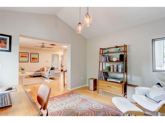 551 Detroit St, Denver, CO 80206
