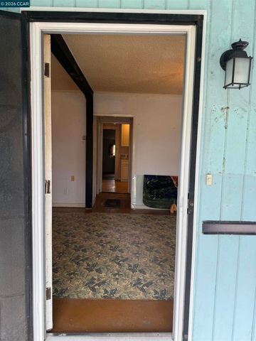 365 Pinole Ave, Rodeo, CA 94572