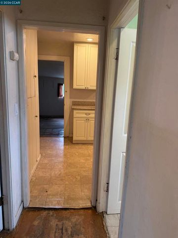 365 Pinole Ave, Rodeo, CA 94572