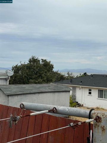 365 Pinole Ave, Rodeo, CA 94572