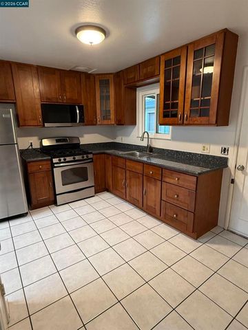 365 Pinole Ave, Rodeo, CA 94572