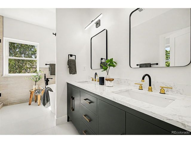 2029 Gray St, Denver, CO 80214