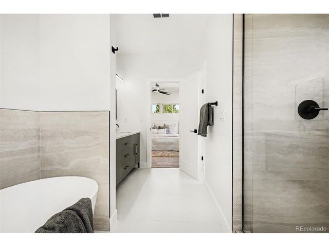 2029 Gray St, Denver, CO 80214