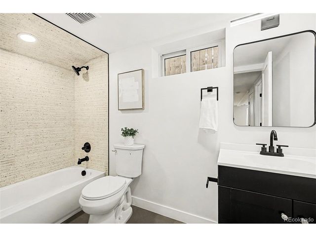 2029 Gray St, Denver, CO 80214