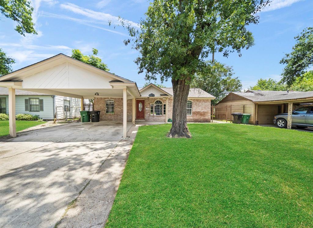 1411 Pleasantville Drive, Houston, TX 77029