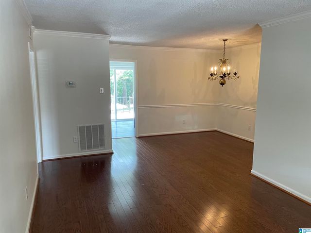 3434 Sandner Ct Apt C, Homewood, AL 35209