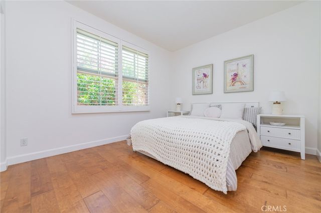 50 Twin Gables, Irvine, CA 92620