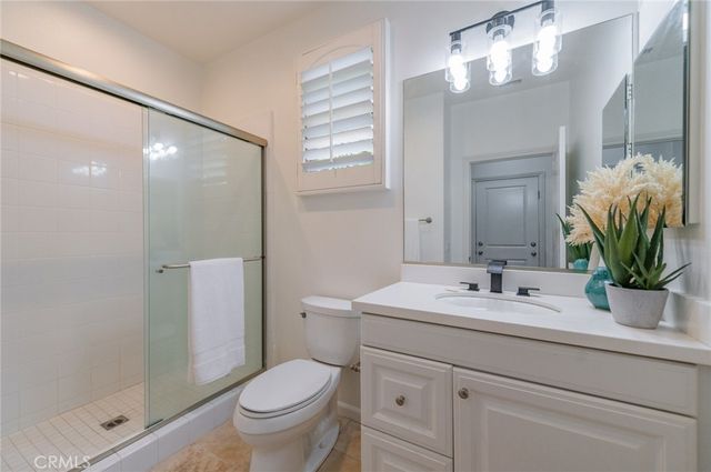 50 Twin Gables, Irvine, CA 92620