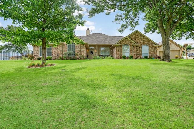 416 Hurricane Creek Circle, Anna, TX 75409