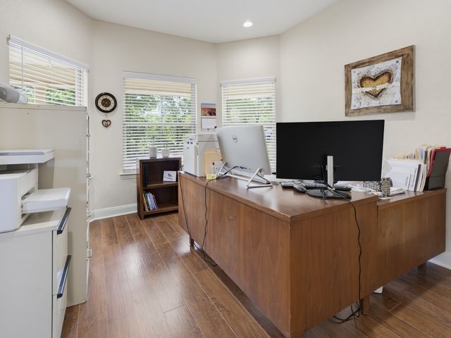 711 Crows Point, Lake Bridgeport, TX 76426