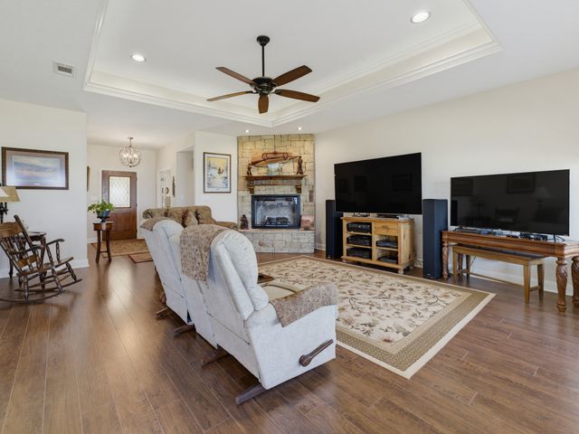 711 Crows Point, Lake Bridgeport, TX 76426