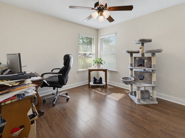 711 Crows Point, Lake Bridgeport, TX 76426