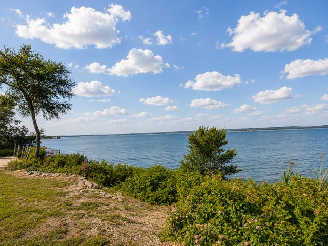 711 Crows Point, Lake Bridgeport, TX 76426