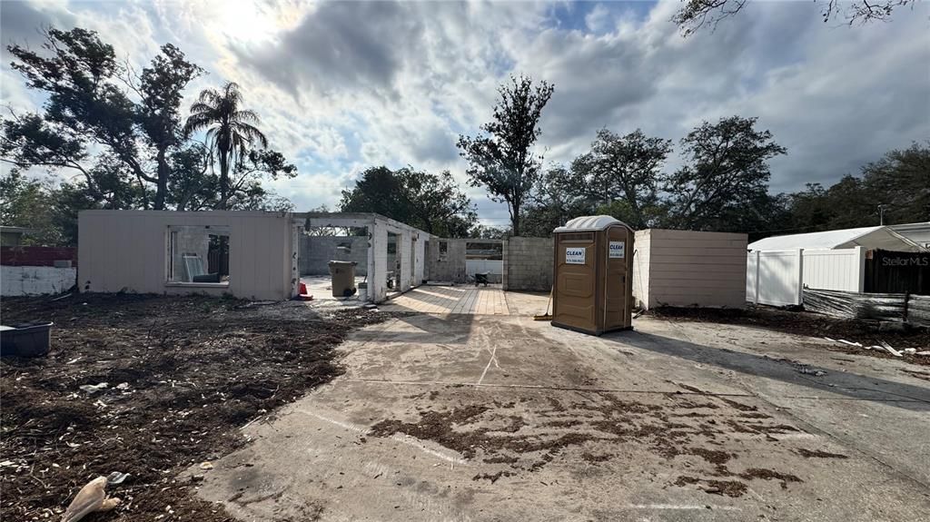 512 CAROLYNE STREET, Temple Terrace, FL 33617