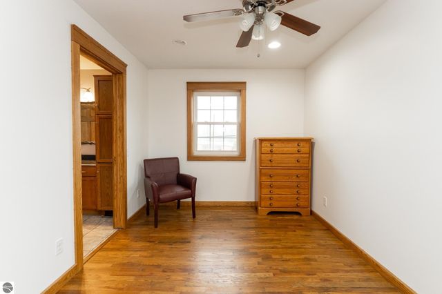 632 E Michigan Street, Farwell, MI 48622