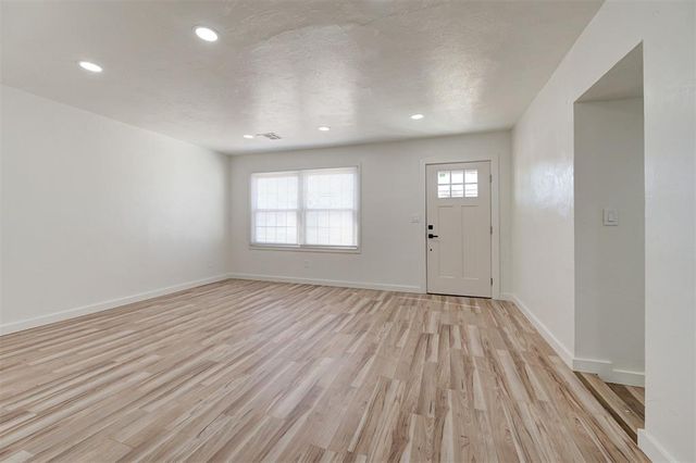 4212 N Prospect Avenue, Oklahoma City, OK 73111