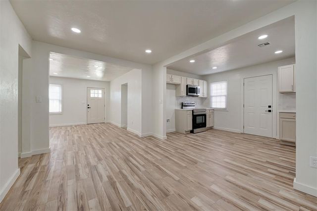 4212 N Prospect Avenue, Oklahoma City, OK 73111