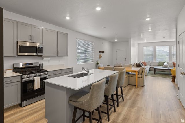 7559 S TOPAZ SKY LN, West Jordan, UT 84081