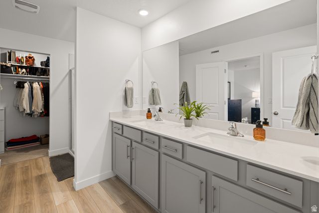 7559 S TOPAZ SKY LN, West Jordan, UT 84081