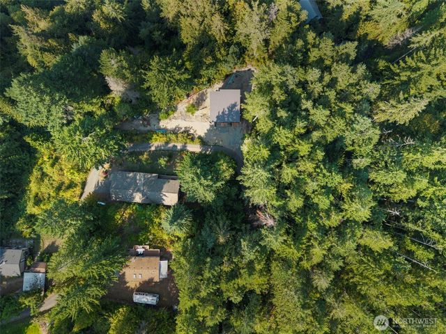 6698 Crimson Sky Loop, Seabeck, WA 98380