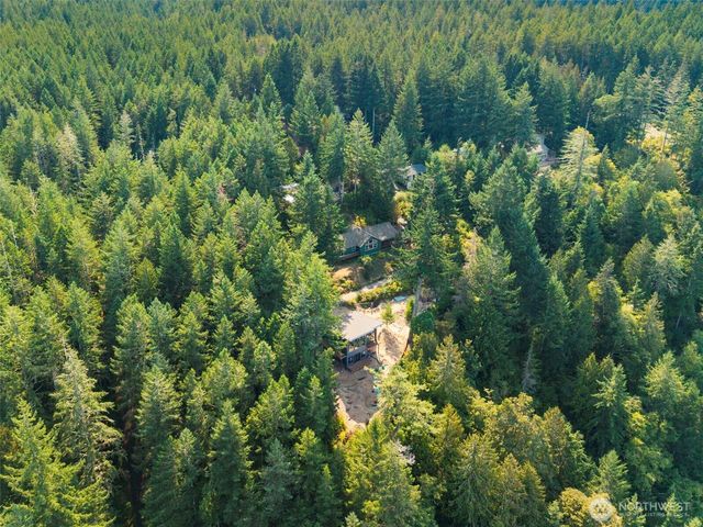 6698 Crimson Sky Loop, Seabeck, WA 98380