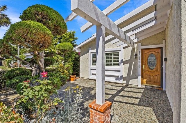 19518 Nancy Cir., Cerritos, CA 90703