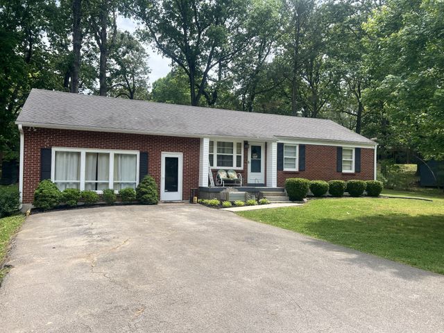 107 Shady Hill Rd, Dickson, TN 37055