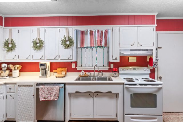 107 Shady Hill Rd, Dickson, TN 37055