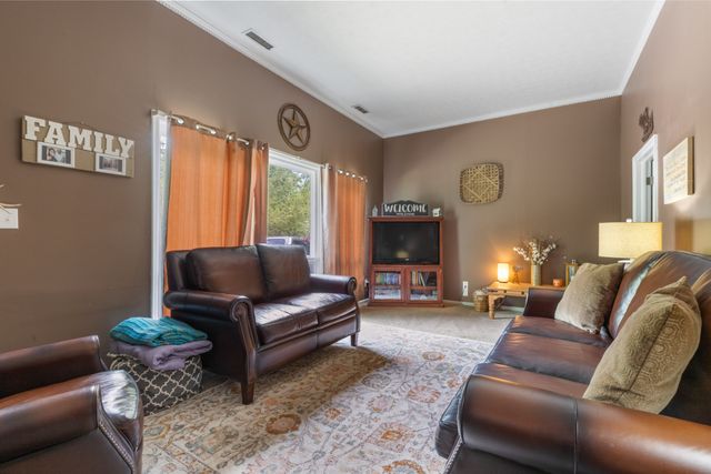 107 Shady Hill Rd, Dickson, TN 37055