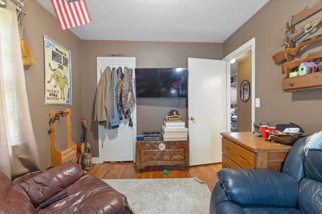 107 Shady Hill Rd, Dickson, TN 37055